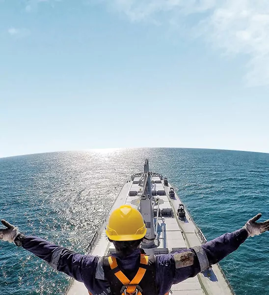 https://www.aasutoshmarine.com/wp-content/uploads/2026/04/about-img-1.jpg